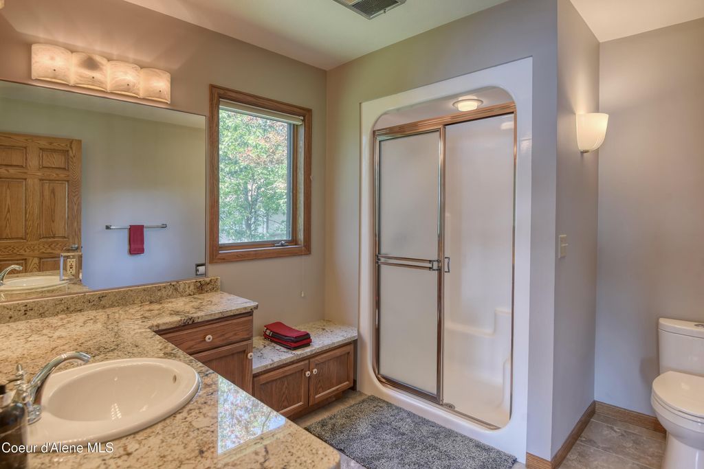 540 Ponder Pt Dr, Sandpoint, ID 83864 photo 57