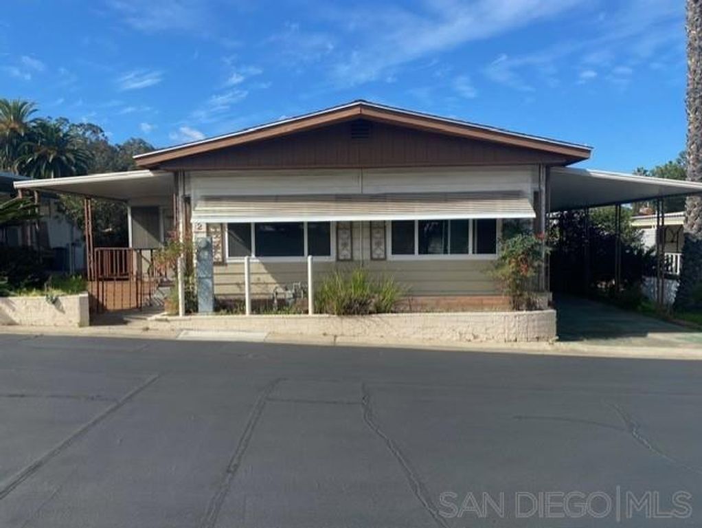 1440 S Orange Avenue S 92, El Cajon, CA 92020 — exterior