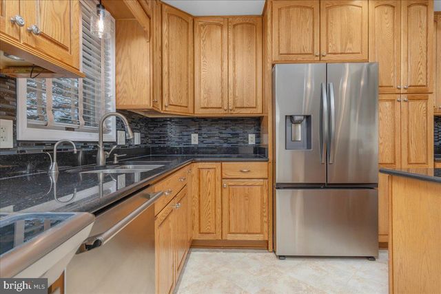 11 FUNKSTOWN RD, Hagerstown, MD 21740