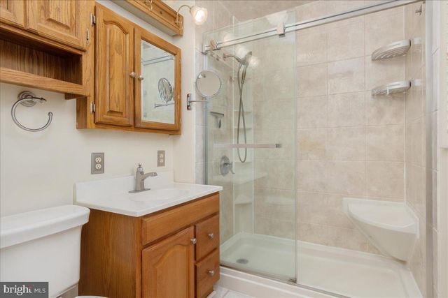 11 FUNKSTOWN RD, Hagerstown, MD 21740