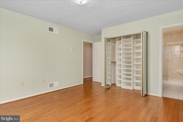 11 FUNKSTOWN RD, Hagerstown, MD 21740