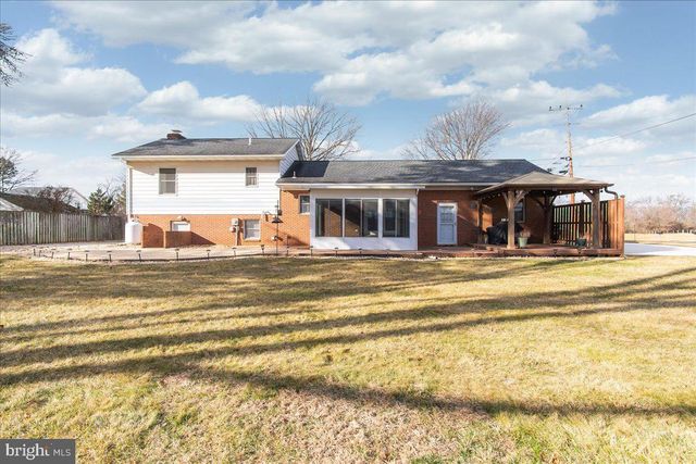 11 FUNKSTOWN RD, Hagerstown, MD 21740