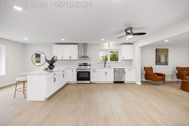 1874 Hopkins Drive, Wixom, MI 48393