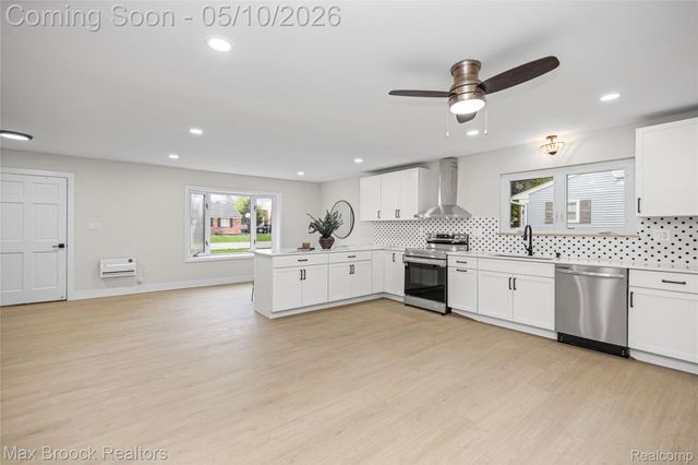 1874 Hopkins Drive, Wixom, MI 48393