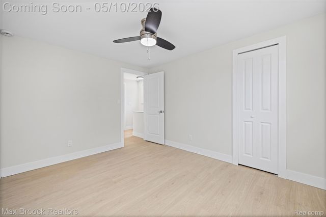 1874 Hopkins Drive, Wixom, MI 48393