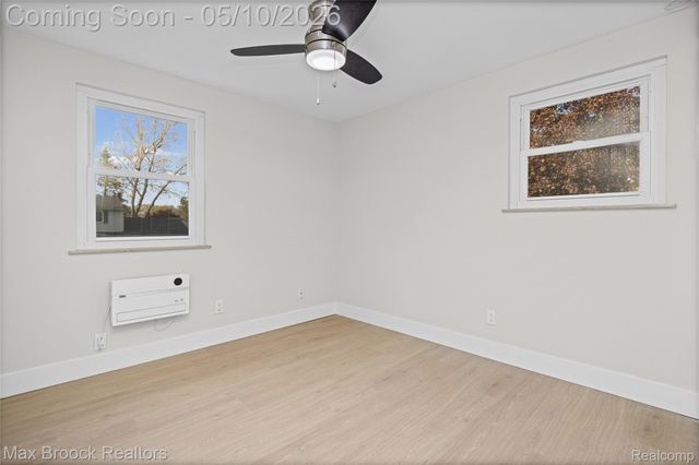 1874 Hopkins Drive, Wixom, MI 48393