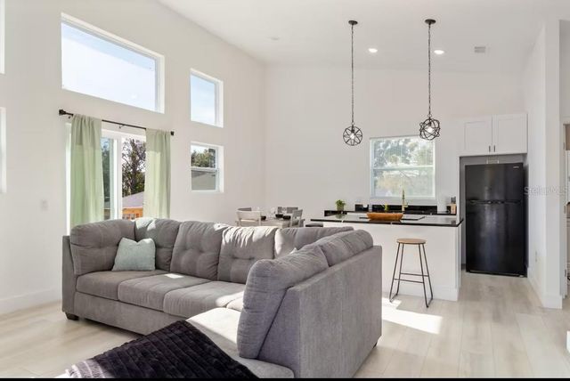 126 1ST STREET, Orlando, FL 32824