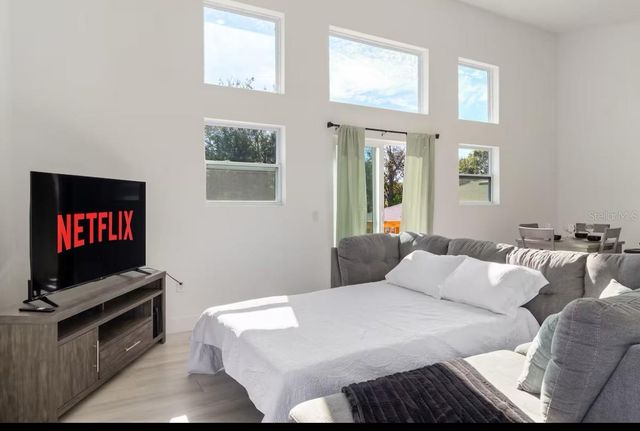 126 1ST STREET, Orlando, FL 32824