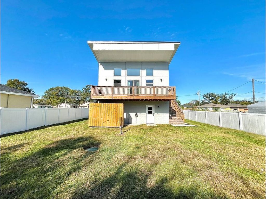 126 1ST STREET, Orlando, FL 32824