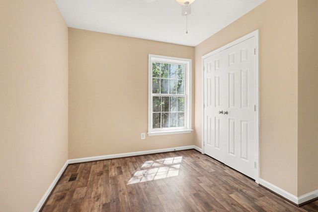 876 CAMPERS LN, Ruther Glen, VA 22546