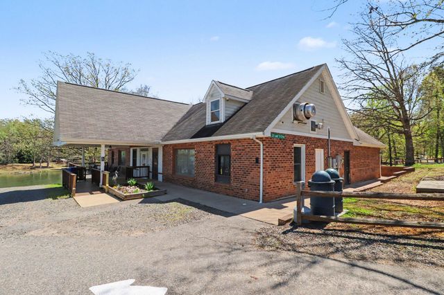 876 CAMPERS LN, Ruther Glen, VA 22546
