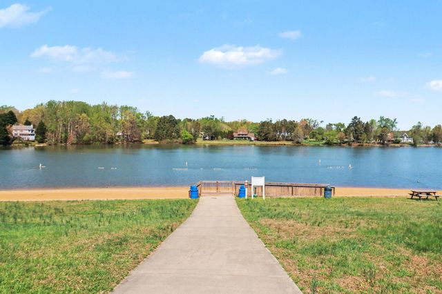 876 CAMPERS LN, Ruther Glen, VA 22546