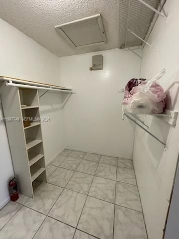 21388 NW 40th Cir Ct, Miami Gardens, FL 33055