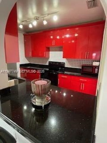 21388 NW 40th Cir Ct, Miami Gardens, FL 33055