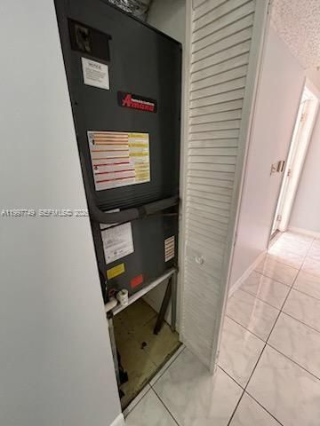 21388 NW 40th Cir Ct, Miami Gardens, FL 33055