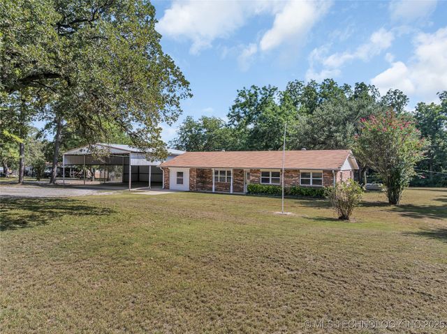 54 Pecan, Ardmore, OK 73401