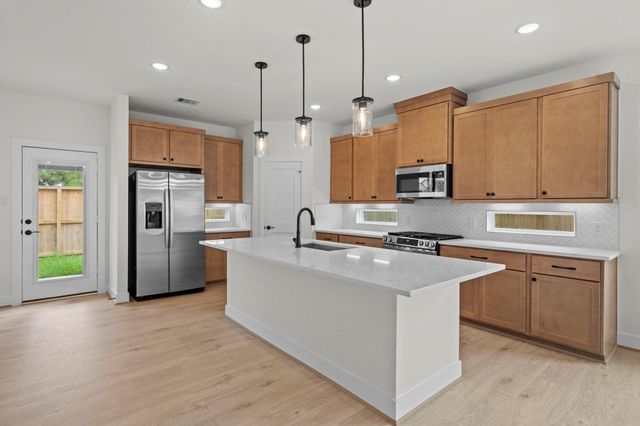 7611 Swooping Swallow Lane, Katy, TX 77493