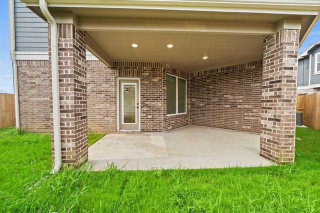 7611 Swooping Swallow Lane, Katy, TX 77493