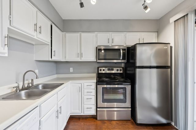 4748 Old Bent Tree Lane 1808, Dallas, TX 75287