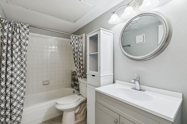 4748 Old Bent Tree Lane 1808, Dallas, TX 75287