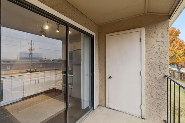 4748 Old Bent Tree Lane 1808, Dallas, TX 75287