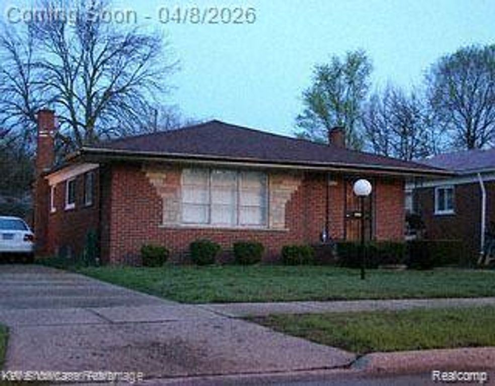 20231 Huntington Road, Detroit, MI 48219