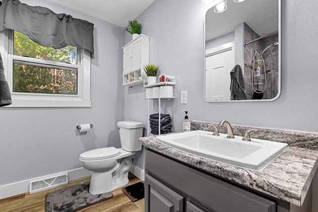 3912 Wildwood DRIVE, Manitowoc, WI 54220