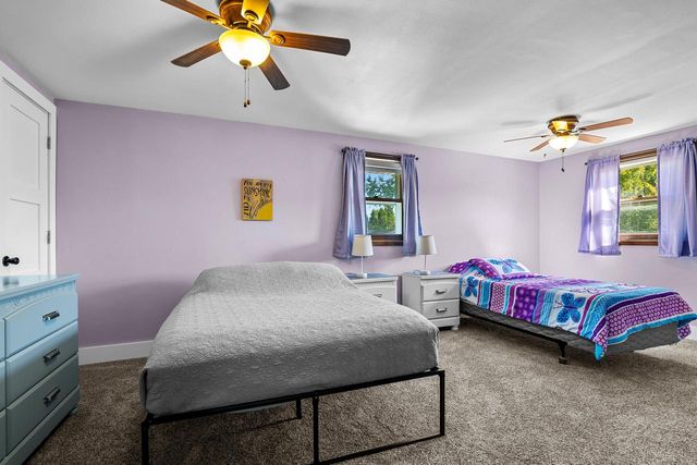 3912 Wildwood DRIVE, Manitowoc, WI 54220