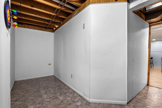 3912 Wildwood DRIVE, Manitowoc, WI 54220