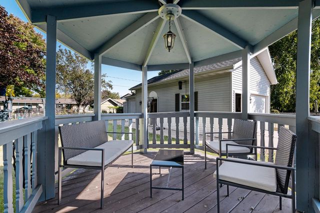 3912 Wildwood DRIVE, Manitowoc, WI 54220