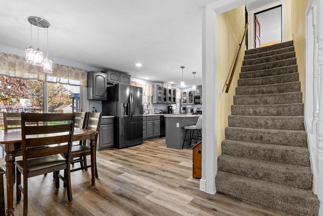 3912 Wildwood DRIVE, Manitowoc, WI 54220