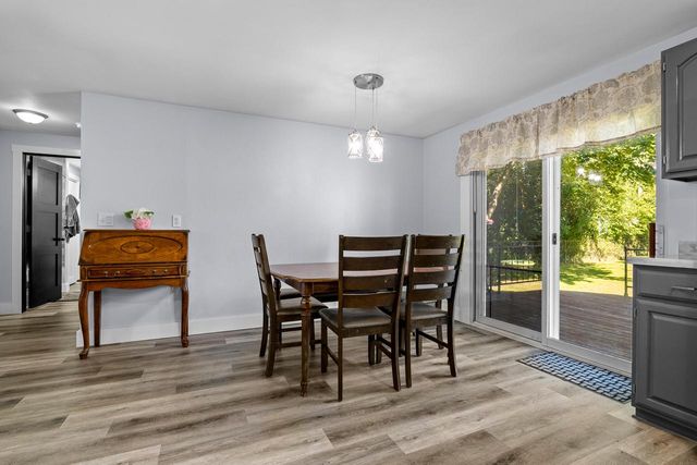 3912 Wildwood DRIVE, Manitowoc, WI 54220