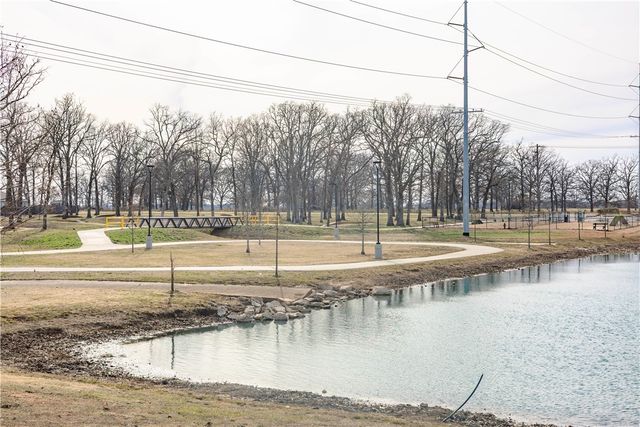 1531 Scotland Drive, Centerton, AR 72719