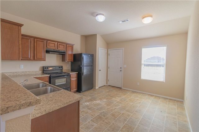 1531 Scotland Drive, Centerton, AR 72719