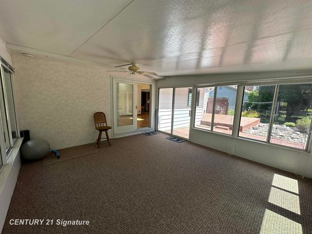 312 Sunrise Drive, Flushing, MI 48433