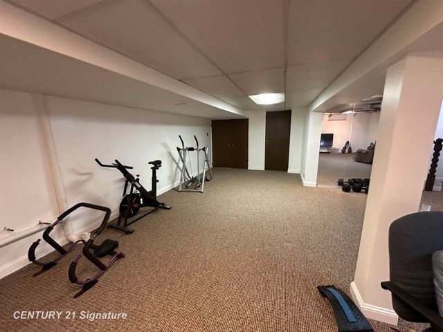 312 Sunrise Drive, Flushing, MI 48433