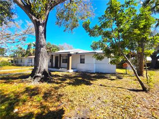 1818 10th Avenue, Vero Beach, FL 32960