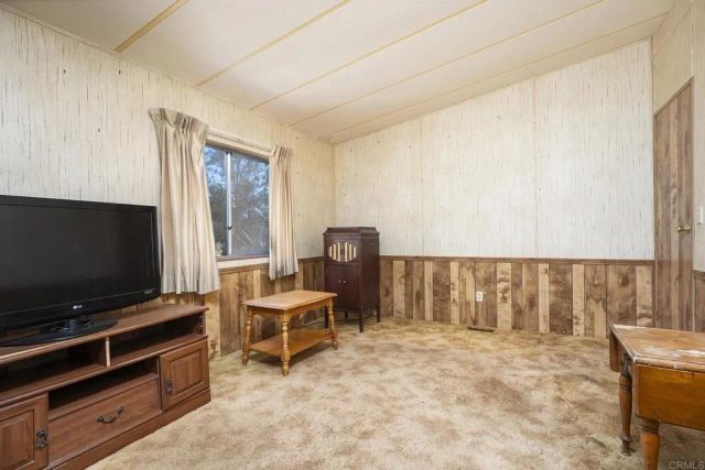 22170 JAPATUL VALLEY RD, Alpine, CA 91901
