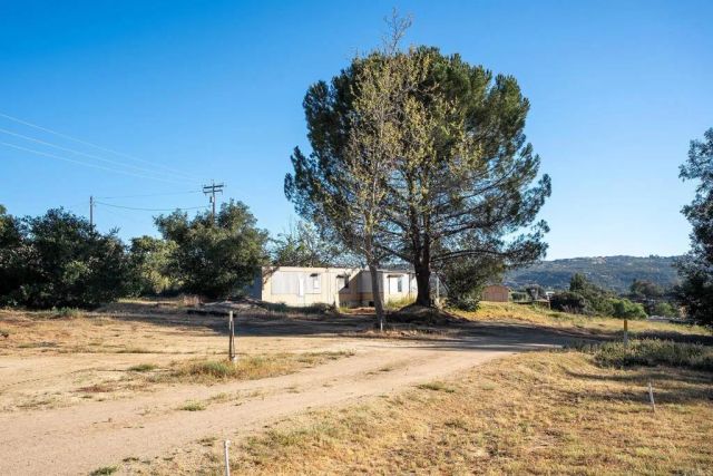 22170 JAPATUL VALLEY RD, Alpine, CA 91901