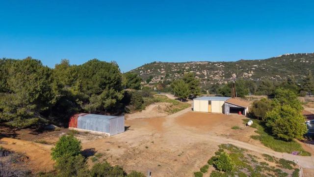 22170 JAPATUL VALLEY RD, Alpine, CA 91901