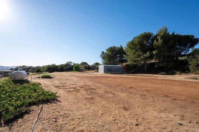 22170 JAPATUL VALLEY RD, Alpine, CA 91901