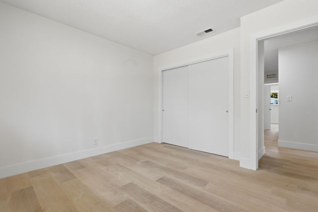 720 NW 67th Avenue, Plantation, FL 33317