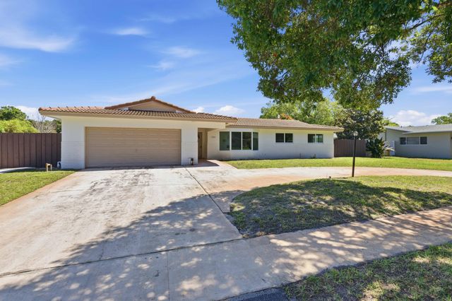 720 NW 67th Avenue, Plantation, FL 33317