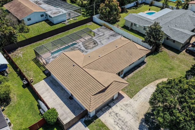 720 NW 67th Avenue, Plantation, FL 33317