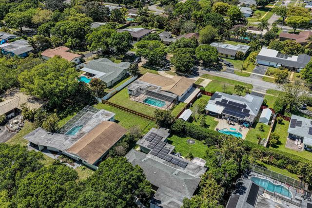 720 NW 67th Avenue, Plantation, FL 33317