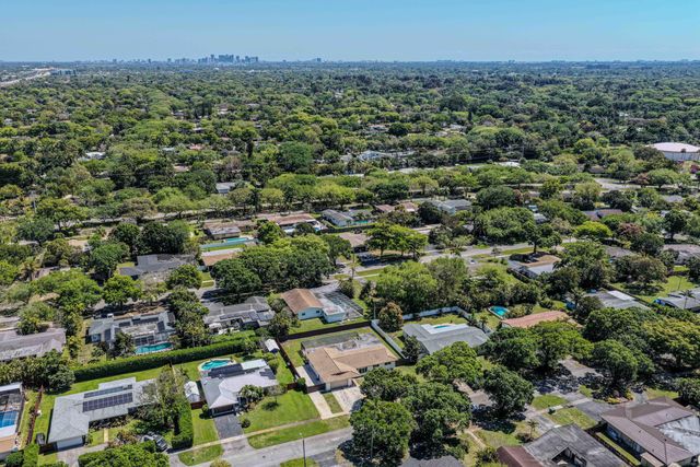 720 NW 67th Avenue, Plantation, FL 33317