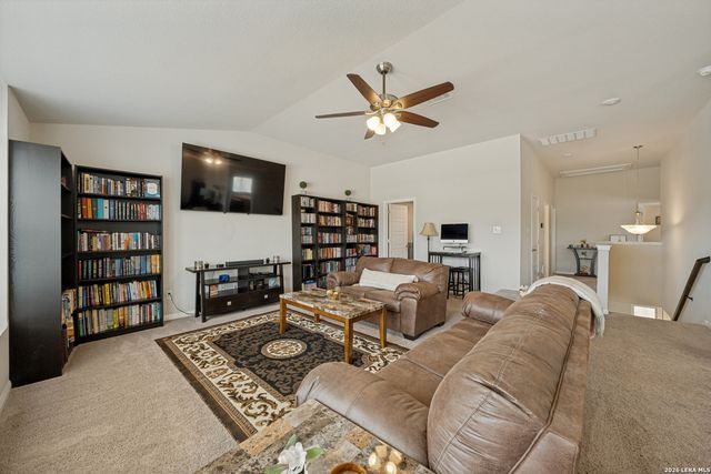 13302 ANTELOPE RUN, St Hedwig, TX 78152