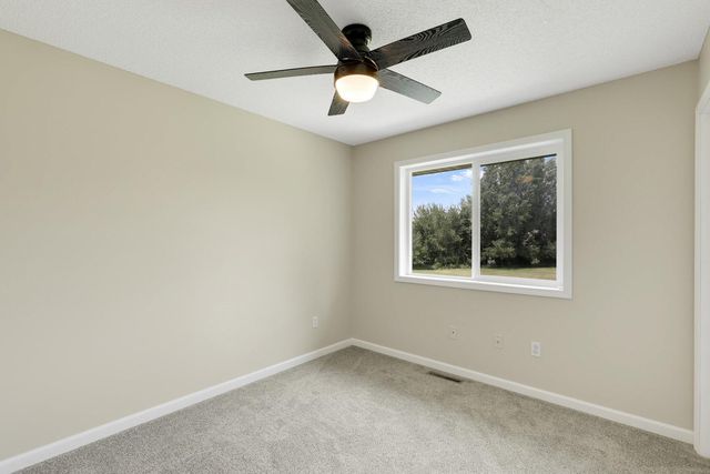 725 103rd Avenue NE, Blaine, MN 55434