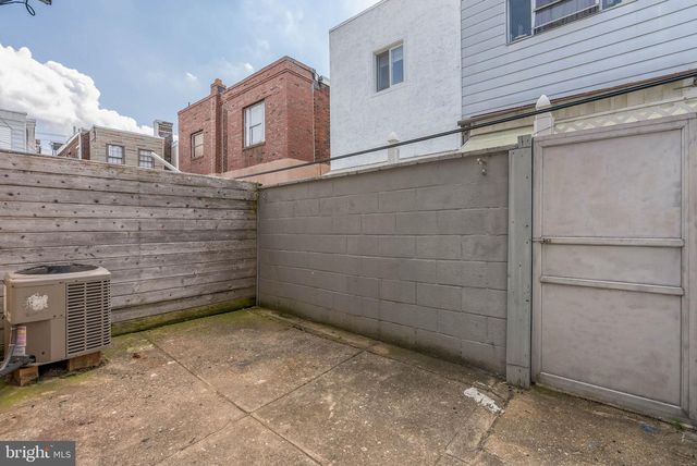 2132 S CHADWICK ST, Philadelphia, PA 19145