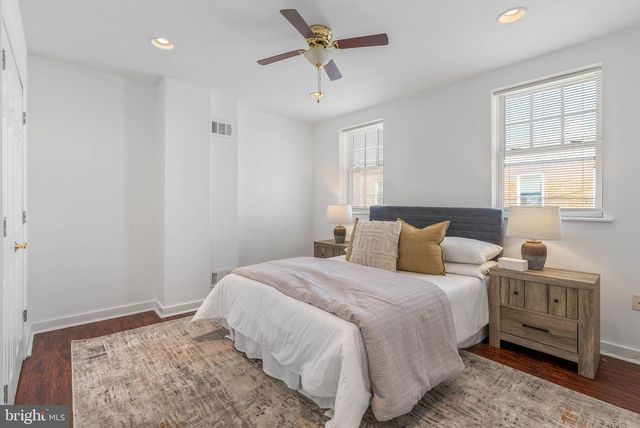 2132 S CHADWICK ST, Philadelphia, PA 19145